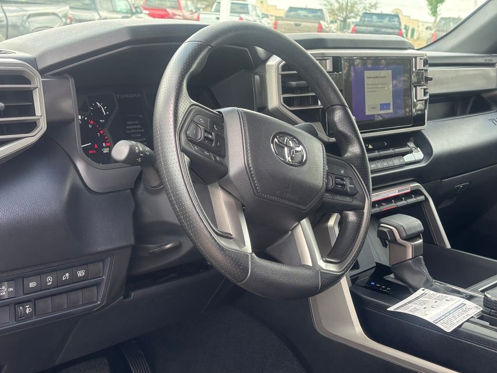 2026 Toyota Tundra SR5 - Photo 7