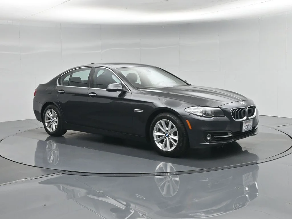 Used 2016 Gray BMW 528i image 27