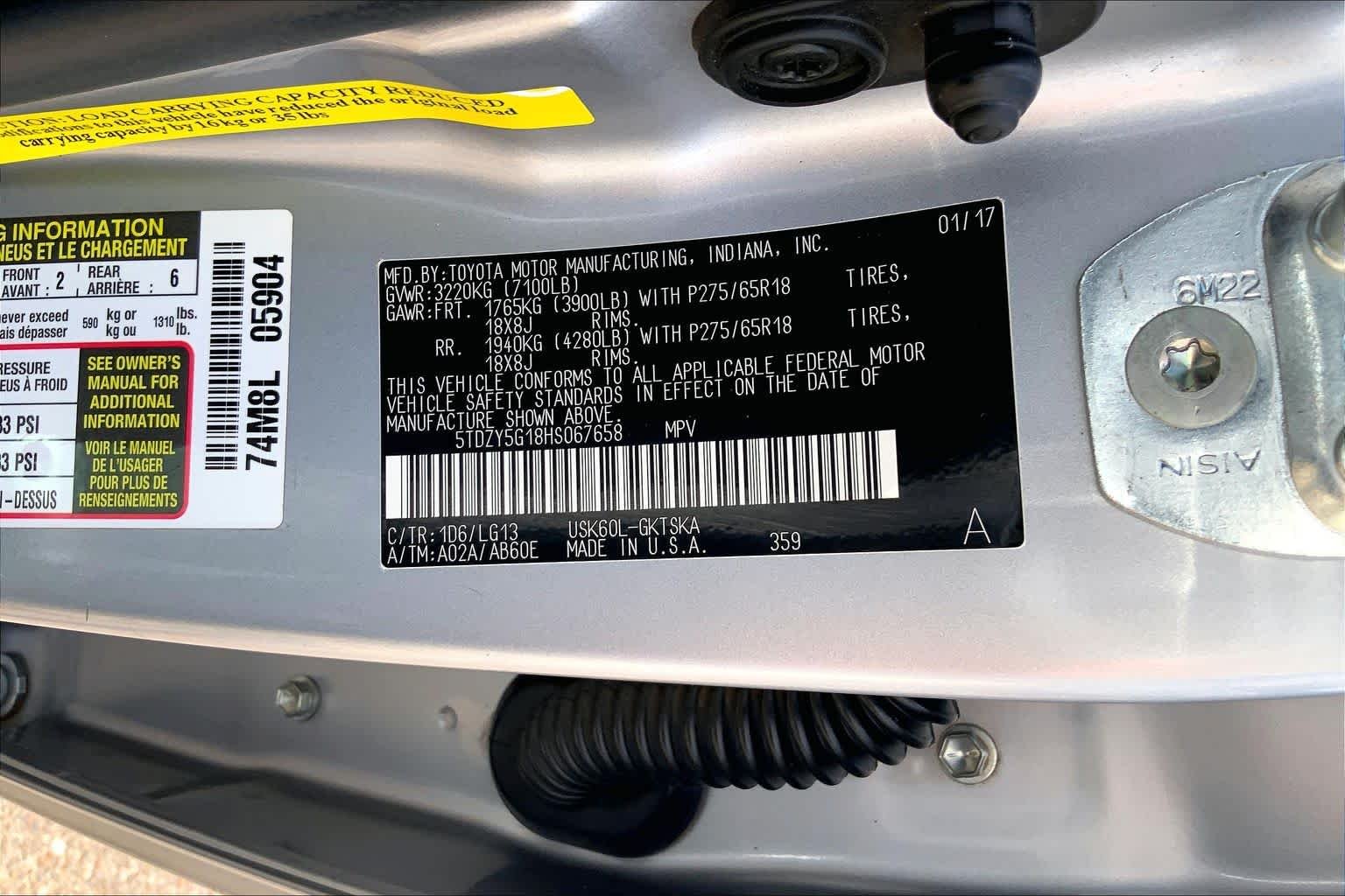 Used 2017 Silver Sky Metallic Toyota SR5 image 35