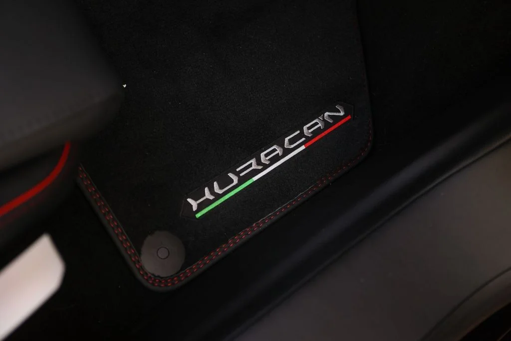 Used 2020 Nero Noctis Lamborghini Base image 55