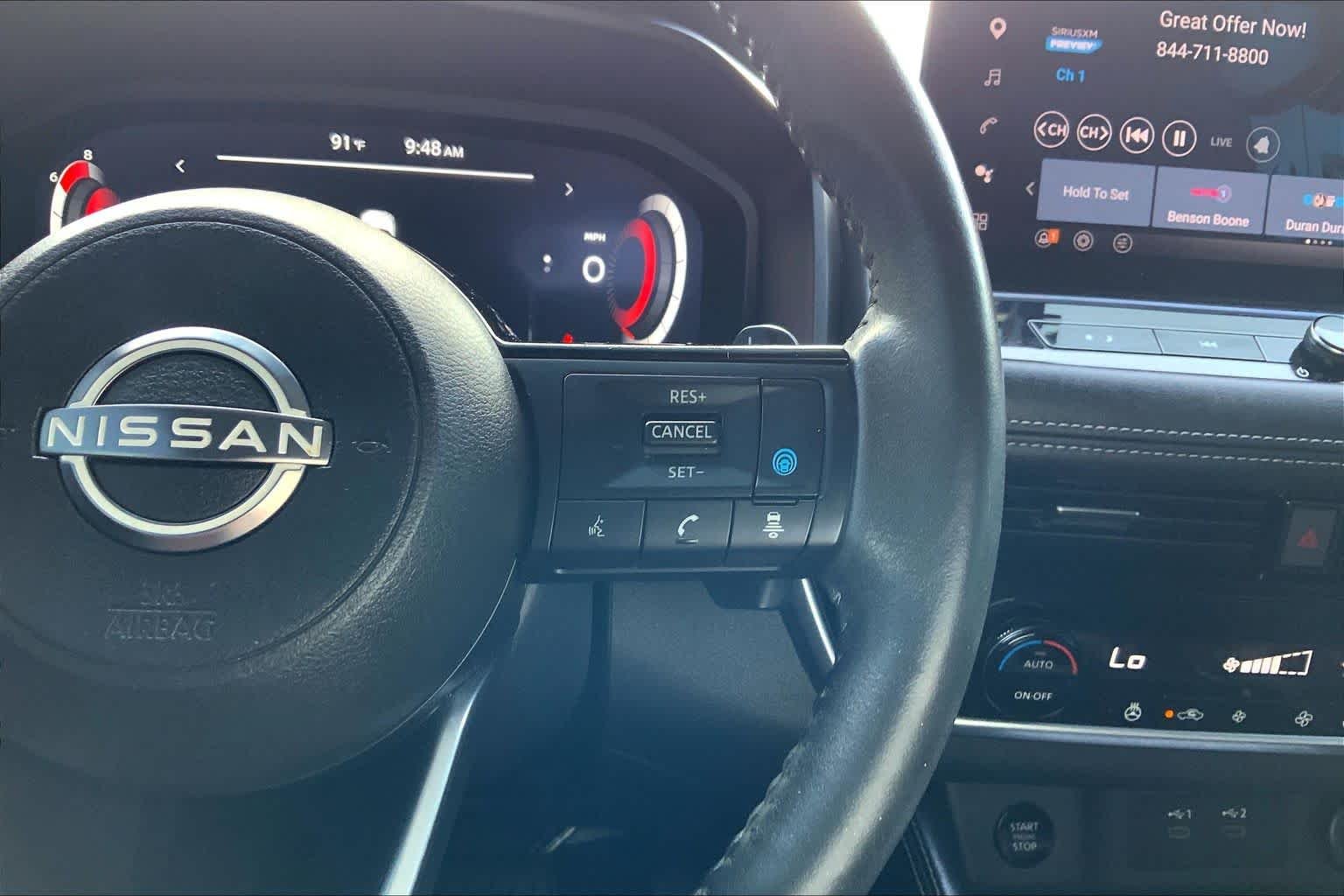 Used 2024 Super Black Nissan Platinum image 25