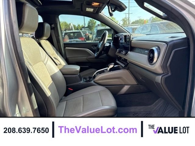 Used 2024 Gray Chevrolet ZR2 image 13
