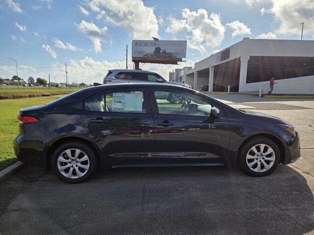 Used 2026 Underground Toyota LE image 4