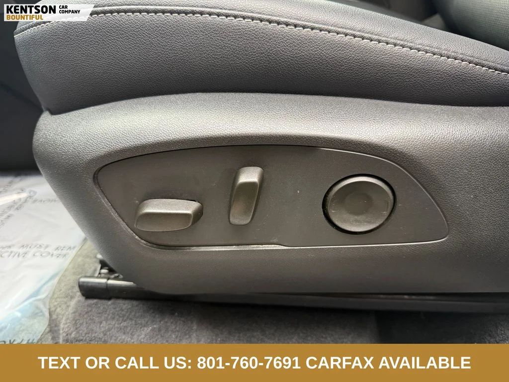 Used 2026 White Chevrolet LT image 25