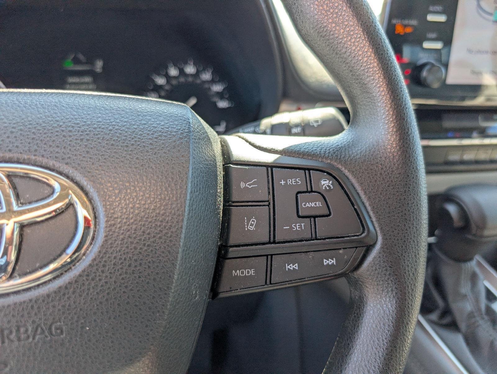 Used 2022 Sunset Bronze Mica Toyota LE 8-Passenger image 14