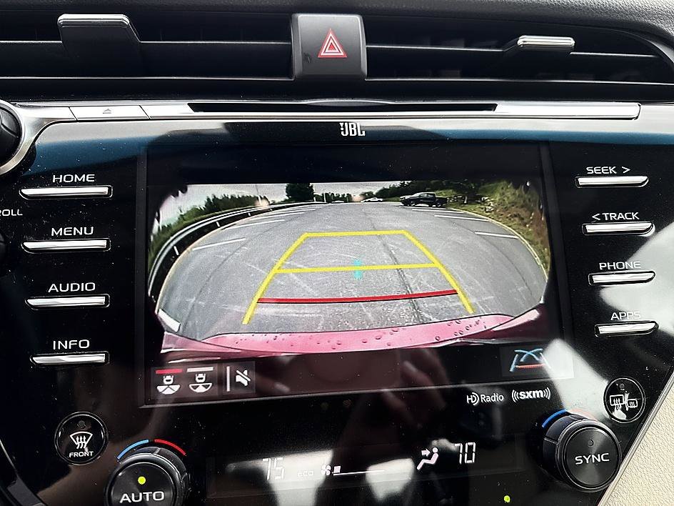 Used 2018 Ruby Flare Pearl Toyota XLE image 15