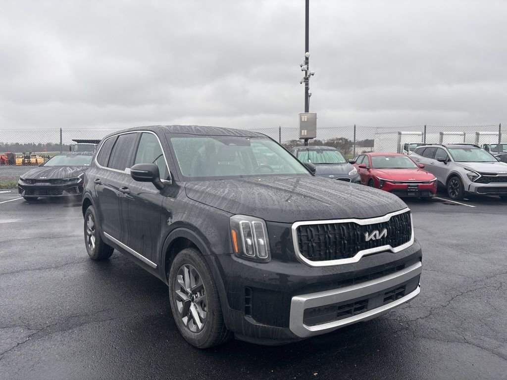 Certified Used 2023 Black Kia LX image 1