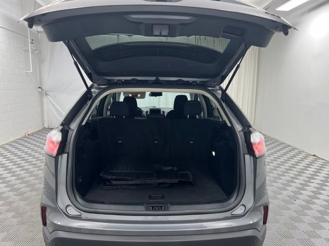 Used 2021 Carbonized Gray Metallic Ford SE image 8