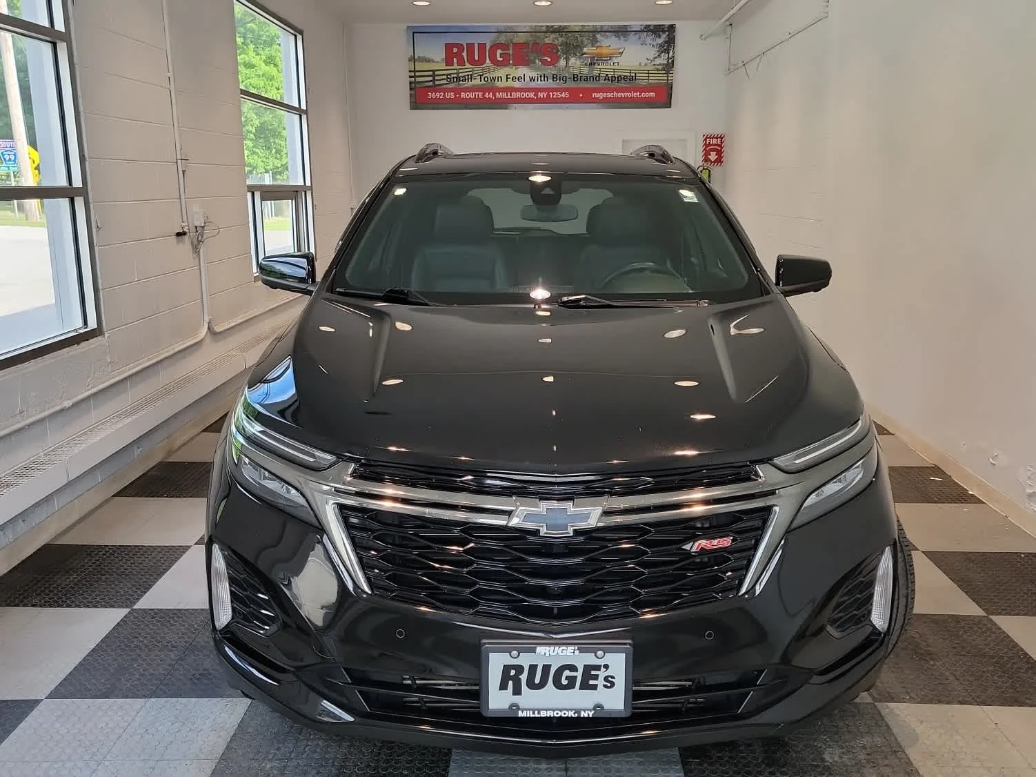 Used 2023 Mosaic Black Metallic Chevrolet RS image 6