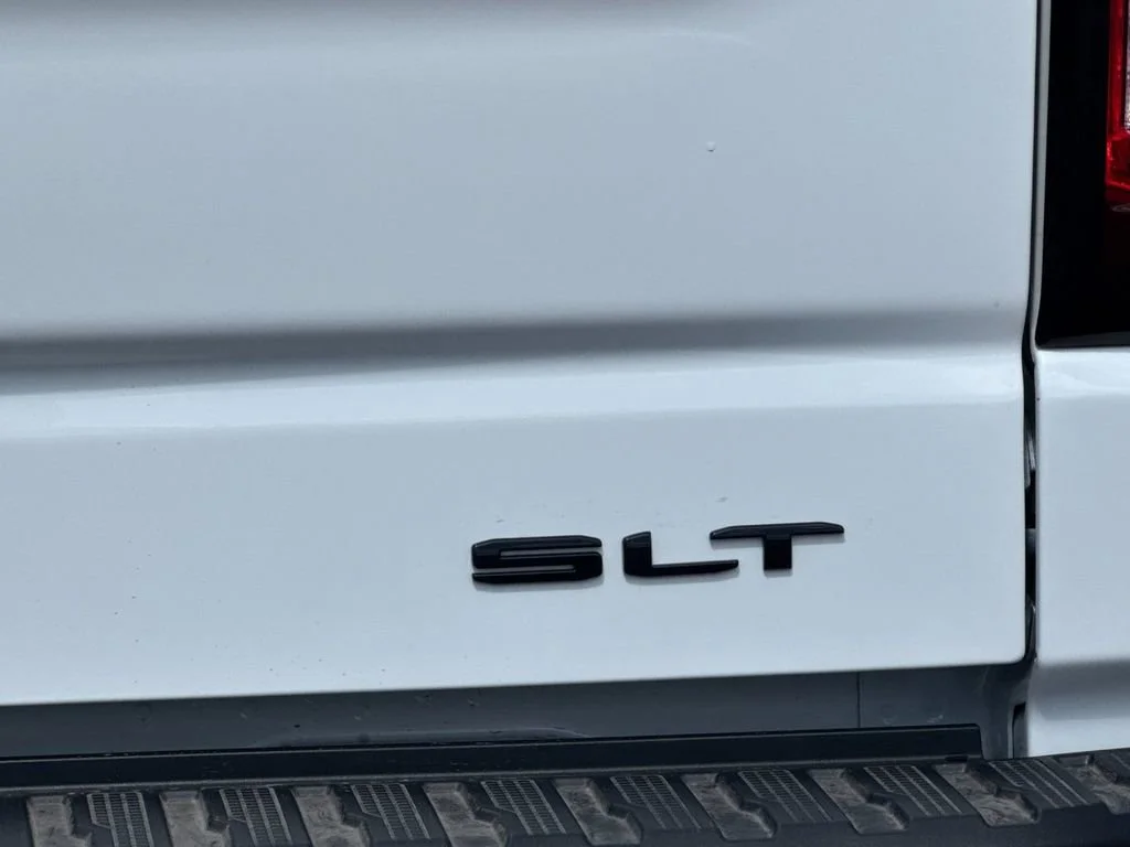 2026 GMC Sierra 1500 SLT - Photo 25