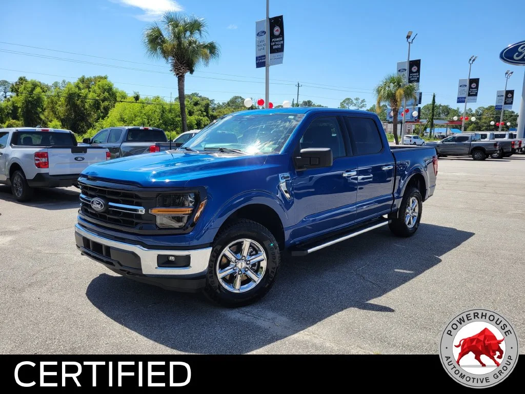 Used 2025 Blue Ford XLT image 2
