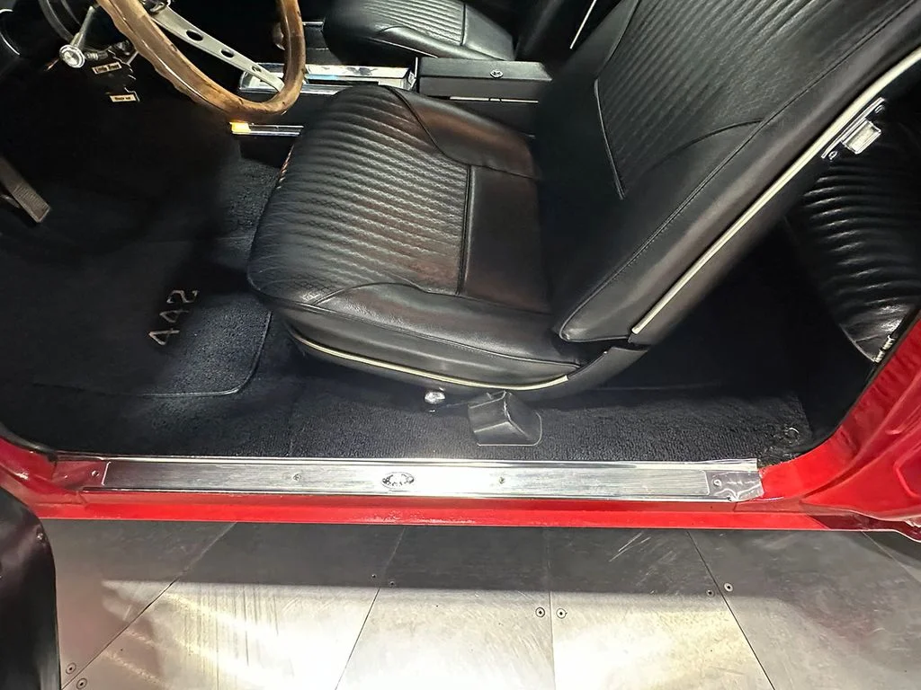 Used 1968 Red Oldsmobile  image 72