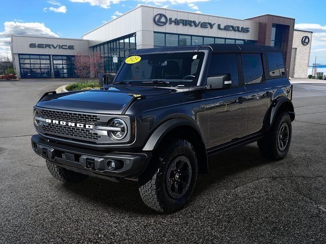 2023 Ford Bronco 4-Door Badlands