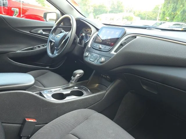 Used 2023 Black Chevrolet LS image 17
