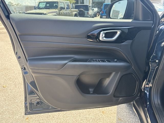 New 2026 Blue Jeep Latitude image 10