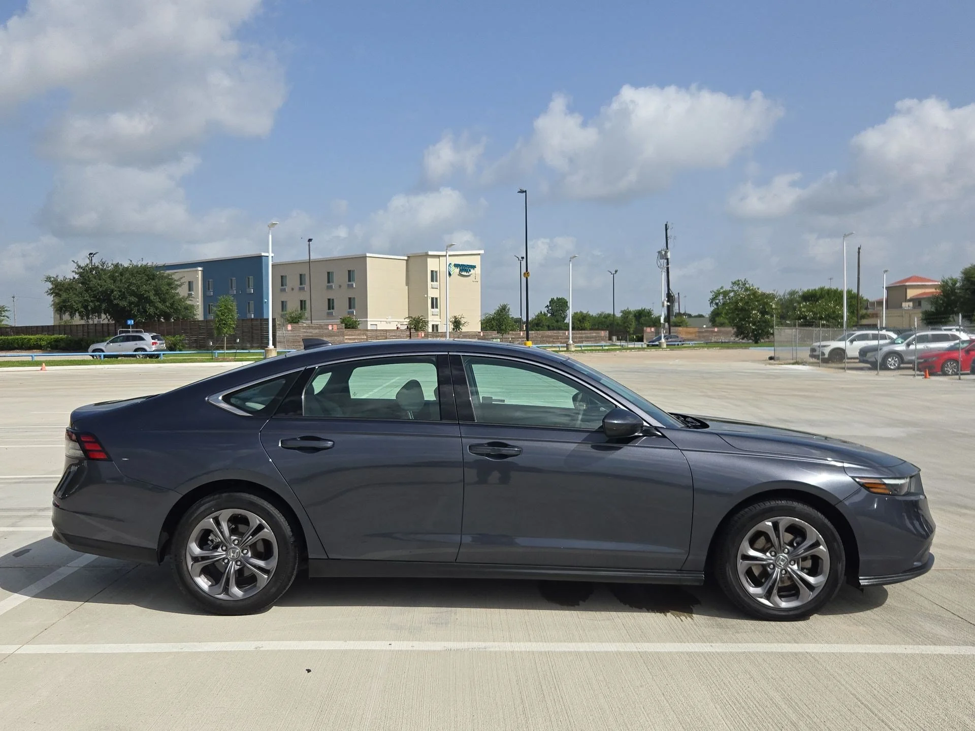 Certified Used 2024 Canyon River Blue Metallic Honda EX image 2