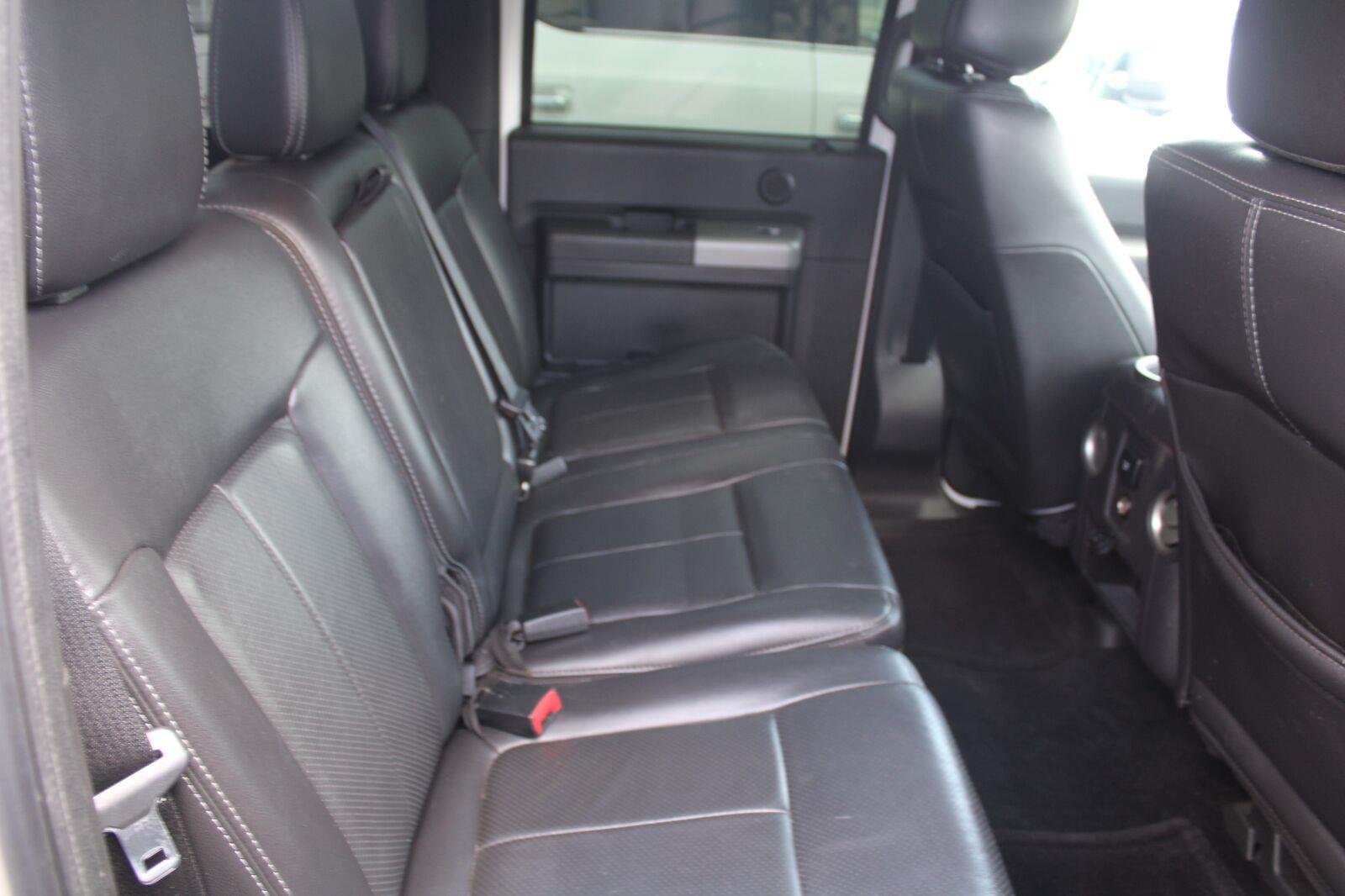 Used 2012 White Platinum Metallic Tri-Coat Ford Lariat image 5