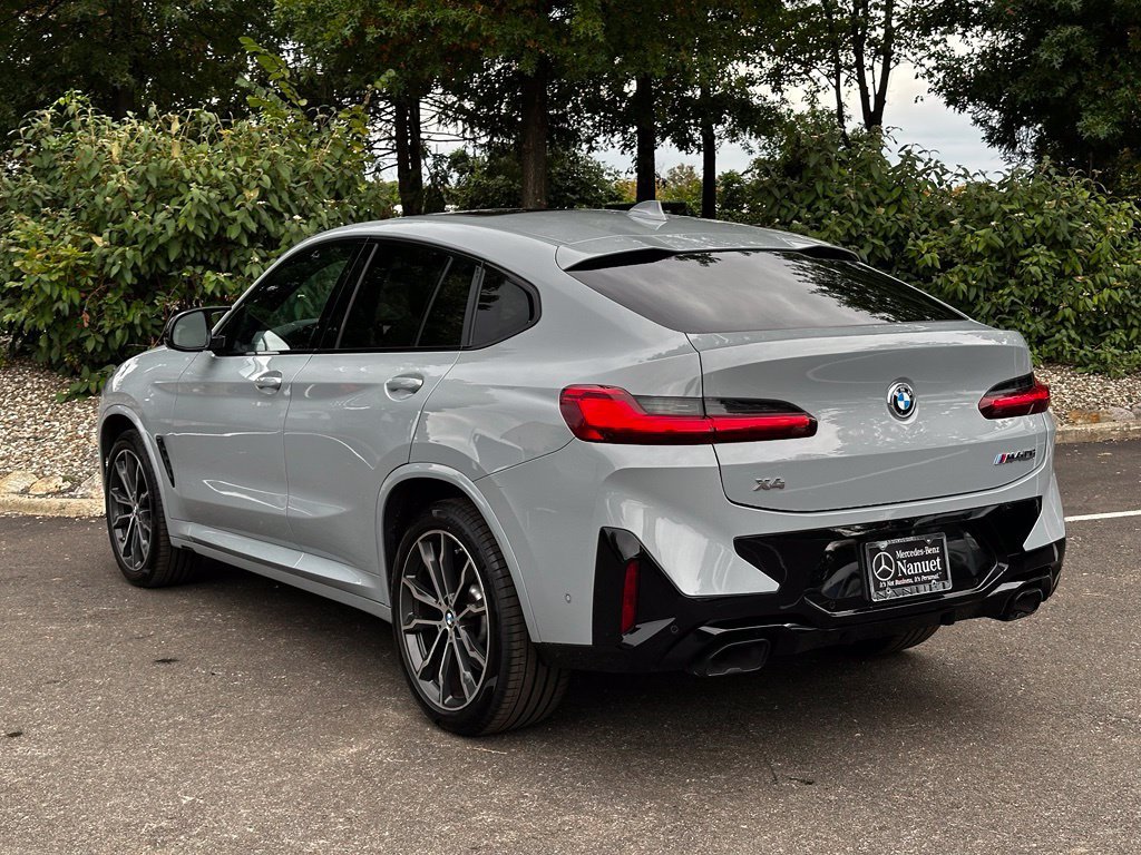 Used 2023 Gray BMW M40i image 6