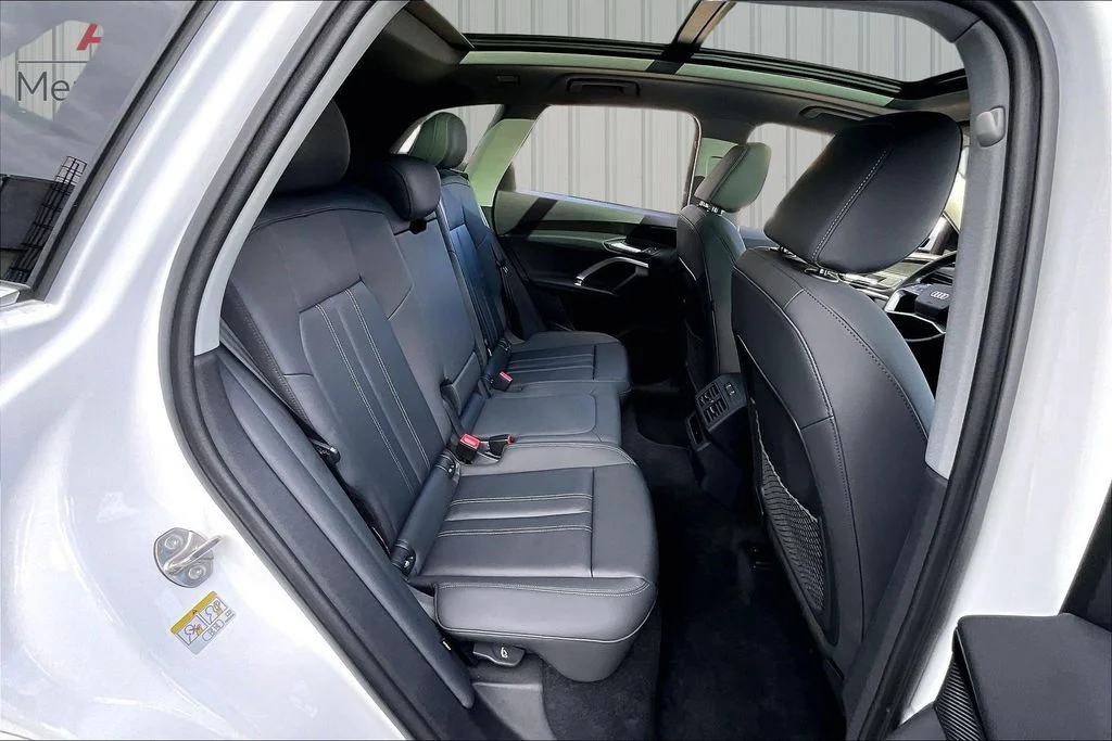 Used 2025 White Audi 2.0T Premium image 25