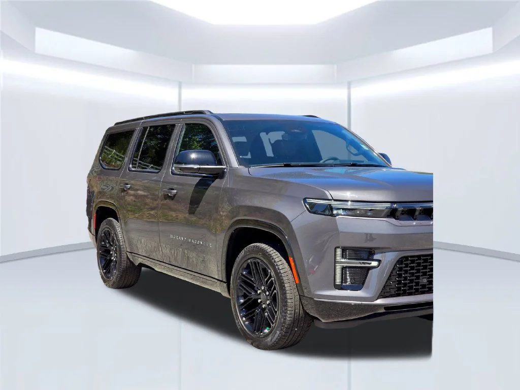 New 2026 Gray Jeep Limited Reserve image 39
