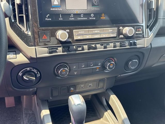 New 2026 Gun Metallic Nissan Crew Cab SV image 28