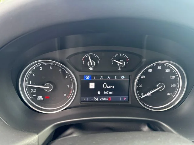 Used 2023 White Buick Essence image 19