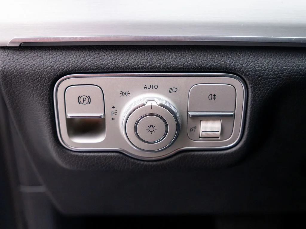 Used 2022 Gray Mercedes-Benz GLE 350 image 20