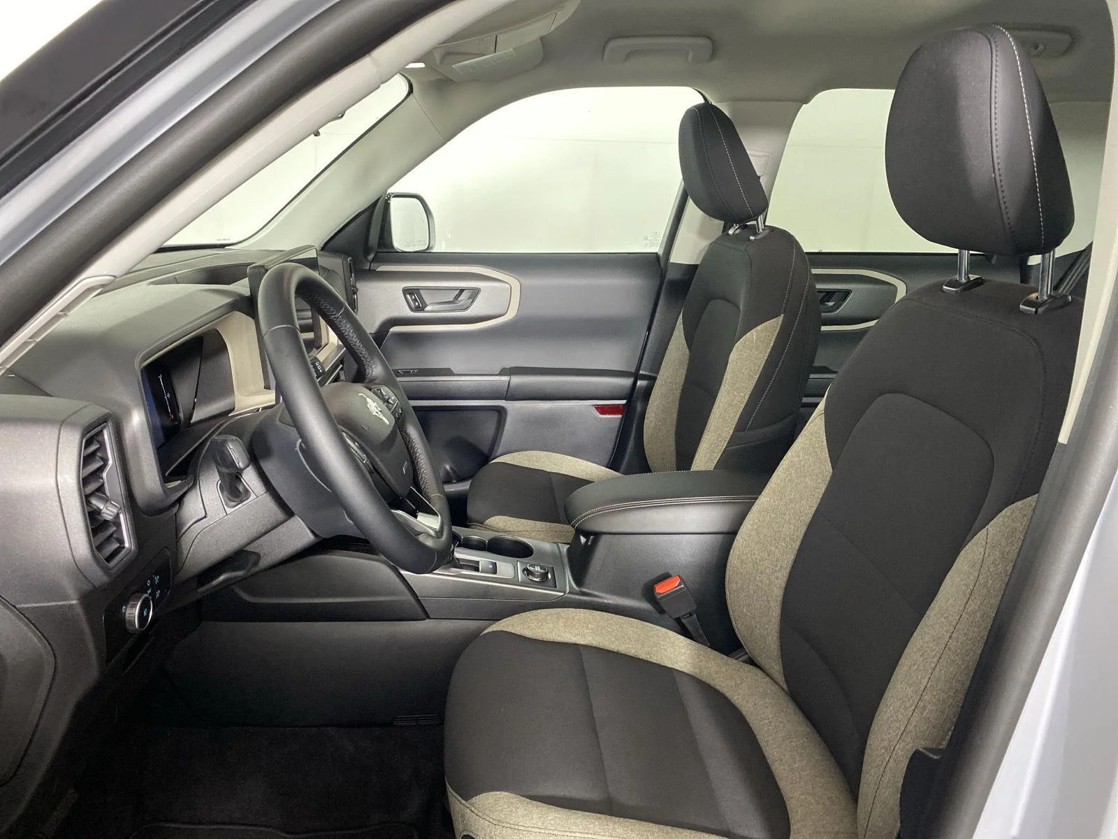 New 2026 Space White Metallic FORD Big Bend® image 10