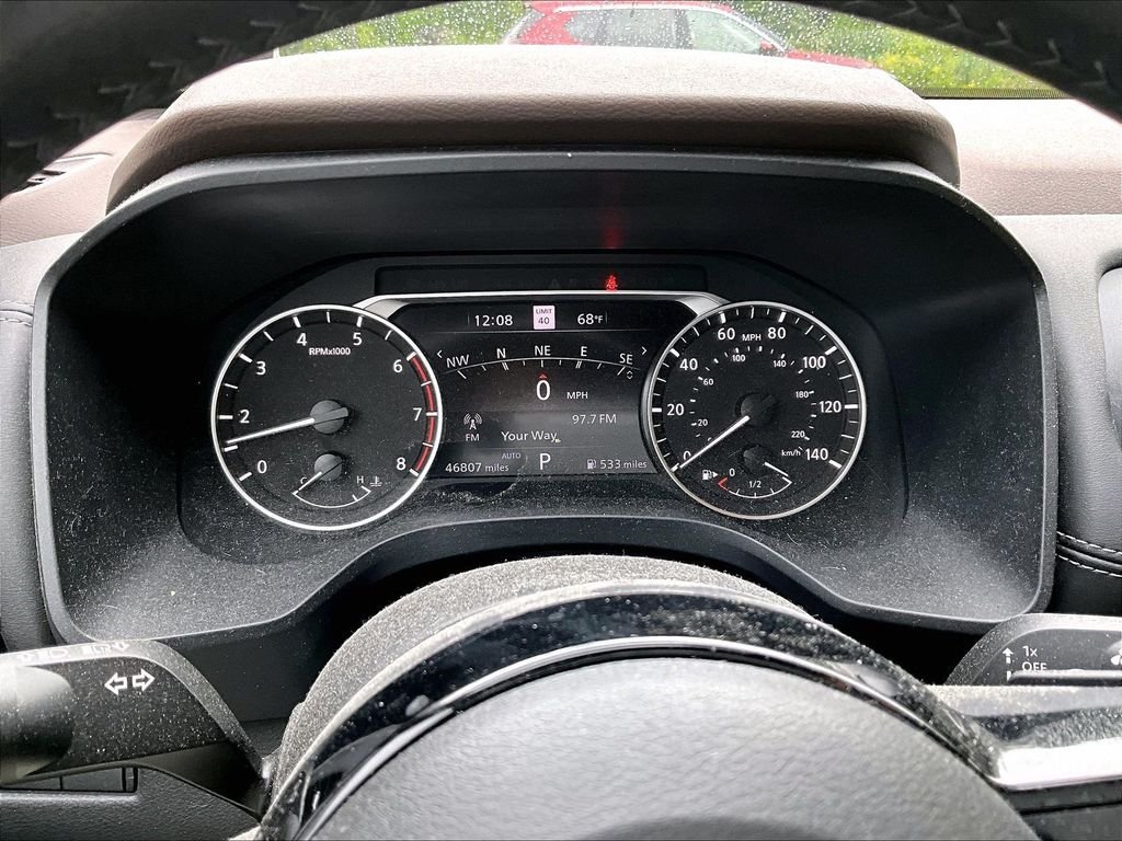 Used 2023 Gray Nissan SL image 8