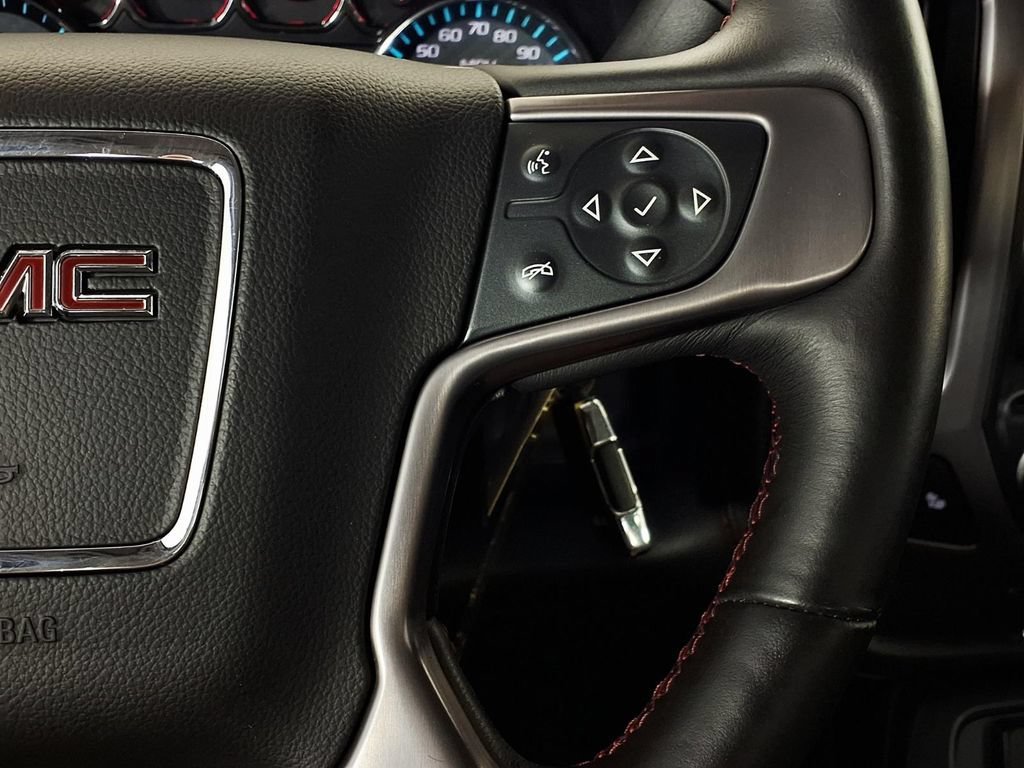 Used 2017 PEPPERDUST METALLIC GMC SLT image 20