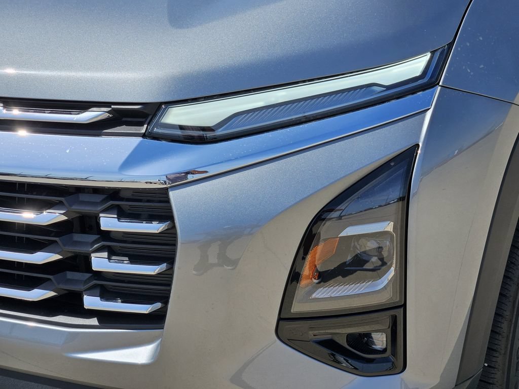 2026 Chevrolet Equinox LT - Photo 8