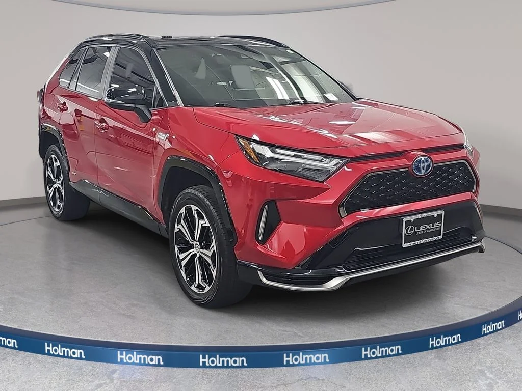 Used 2022 Red Toyota XSE image 4
