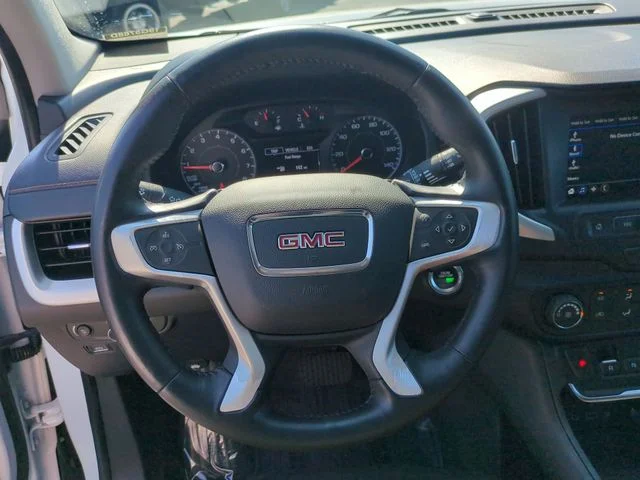 Used 2018 White GMC SLE image 14