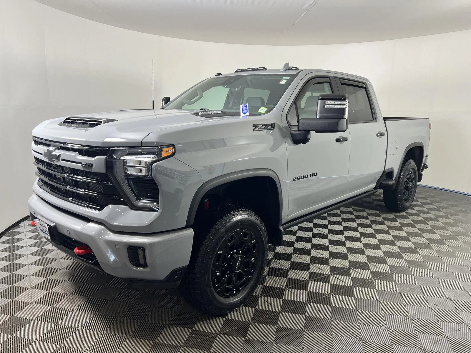 Used 2024 Slate Gray Metallic Chevrolet LTZ image 31