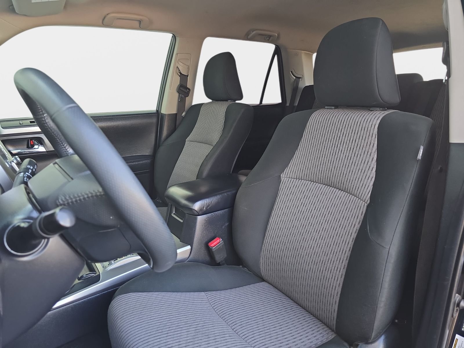 Used 2021 Black Toyota SR5 image 17