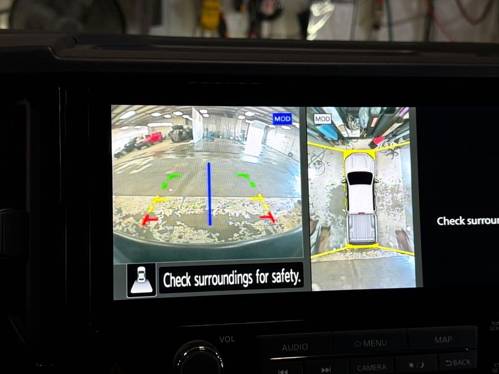 Used 2025 Black Nissan PRO-4X image 30