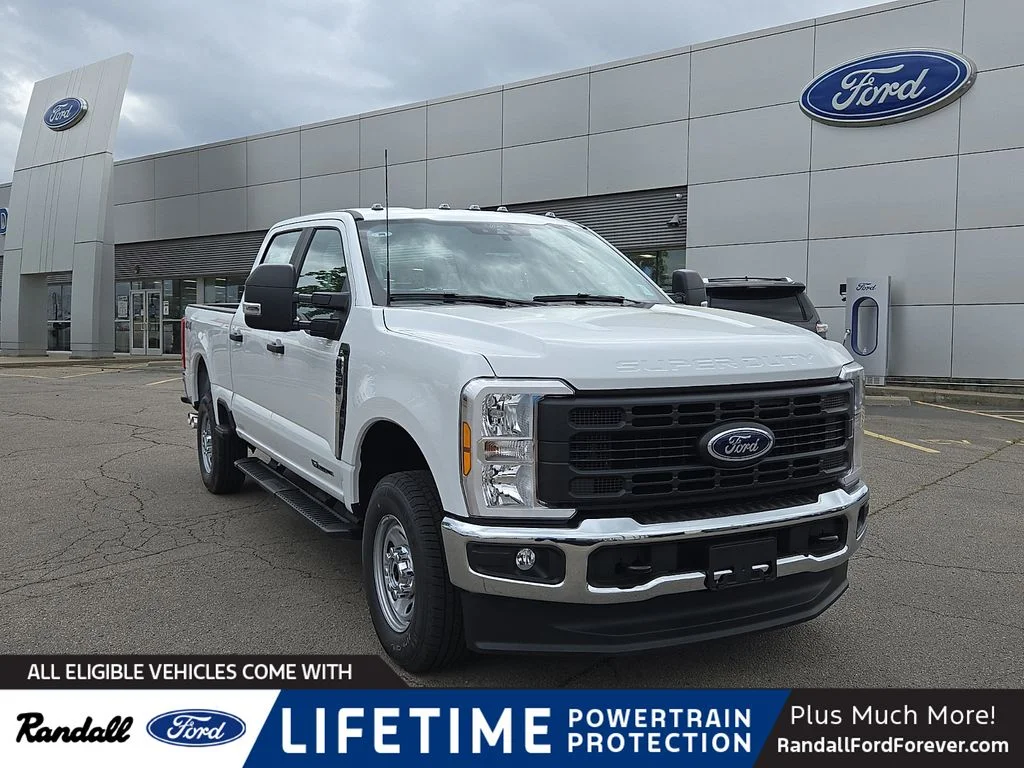 2026 Ford F-250 XL 4x4 Crew Cab 6-3/4' Box's photo