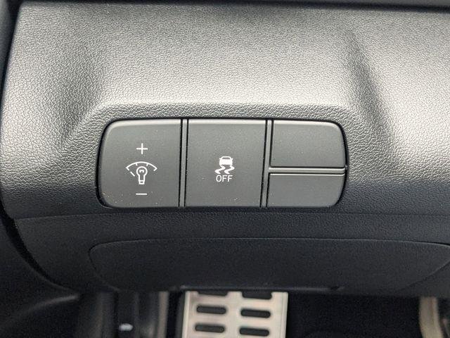 New 2026 Silver Hyundai SEL Sport Premium image 24