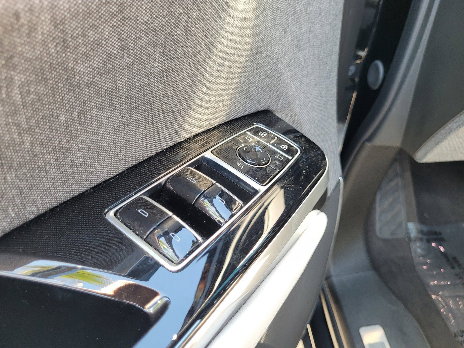 Certified Used 2025 Black Raven Cadillac Sport Platinum image 27