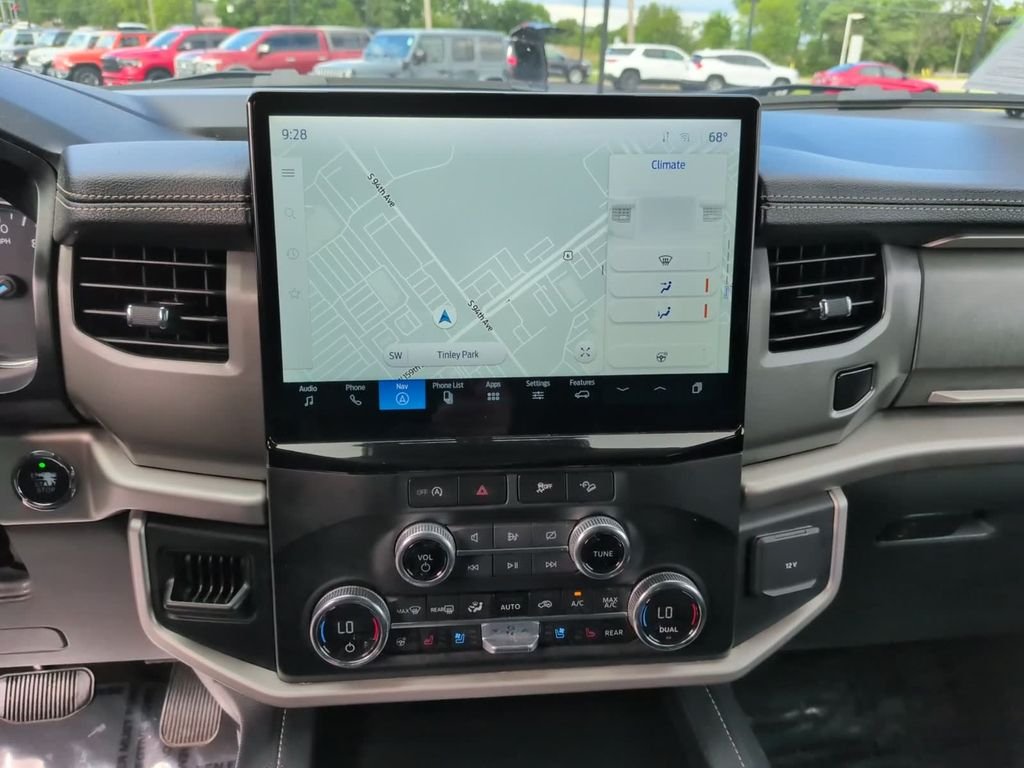 Used 2023 Silver Ford XLT image 23