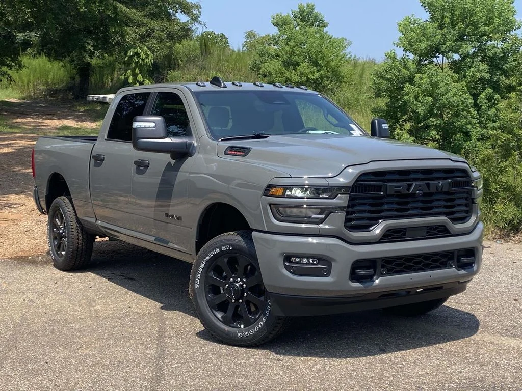 New 2026 Ceramic Gray Clear-Coat Exterior Paint RAM Big Horn image 31