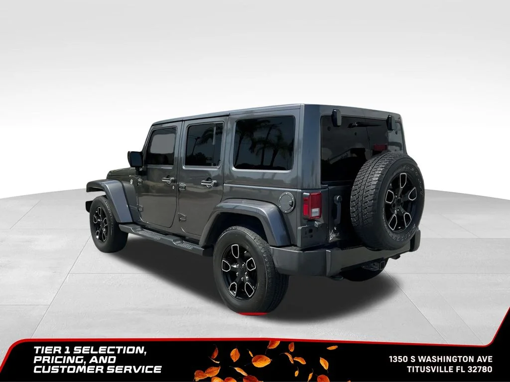 Used 2018 Gray Jeep Unlimited Sahara image 5