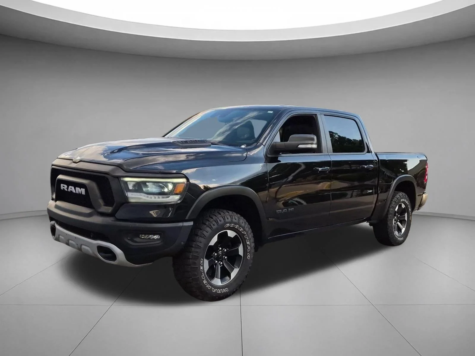 Used 2022 Diamond Black Crystal Pearlcoat Ram Rebel image 1