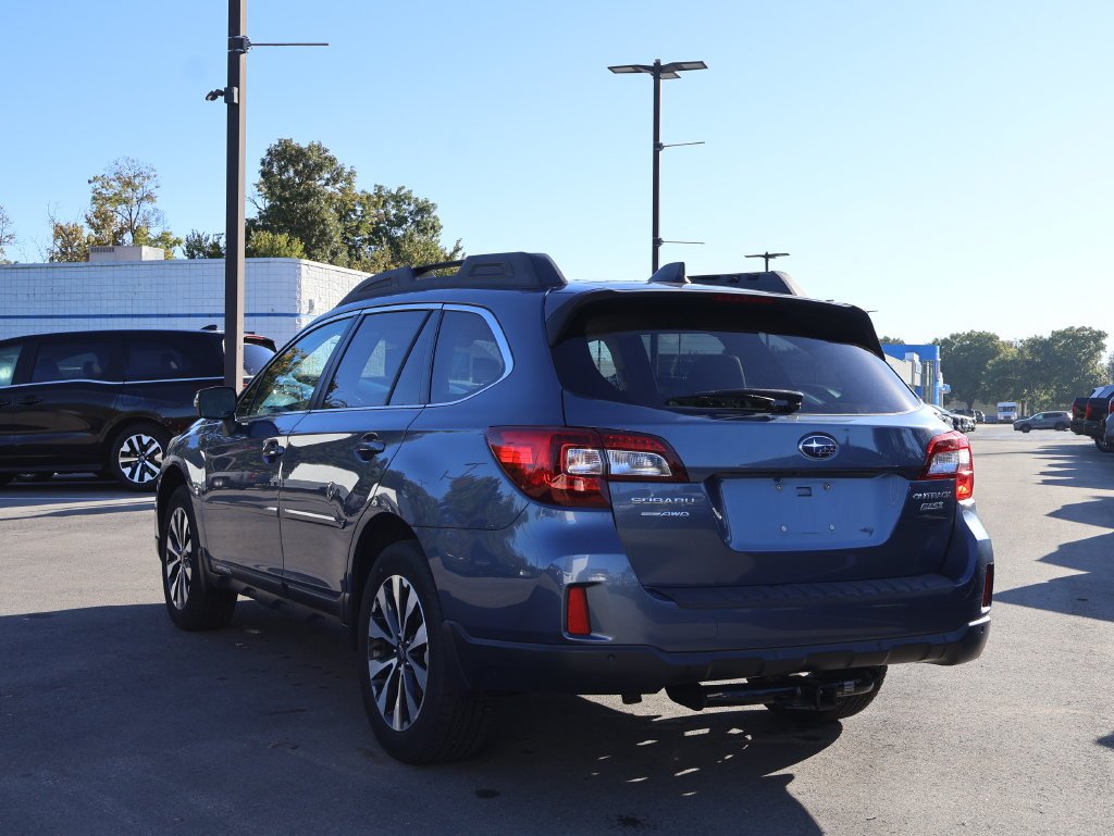 Used 2017 Blue Subaru 2.5i image 5