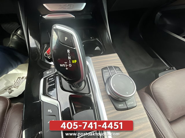 Used 2019 Brown BMW xDrive30i image 16