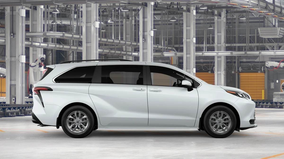 New 2026 Wind Chill Pearl Toyota XLE image 12