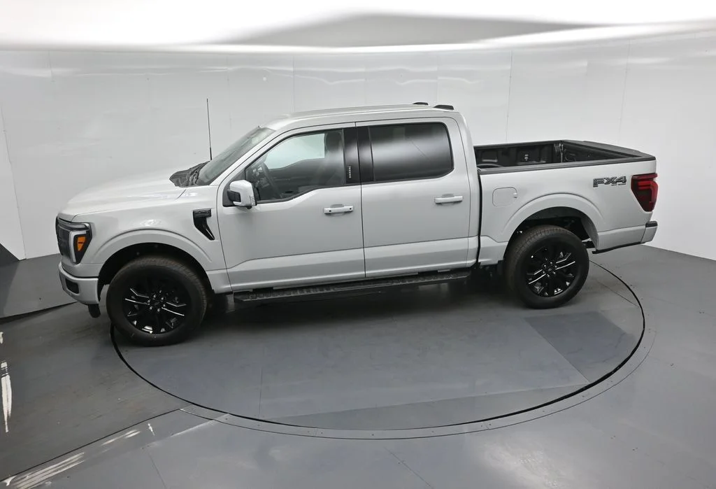 New 2026 Avalanche Ford Lariat image 42