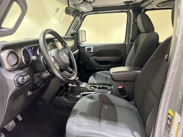 Used 2021 Gray Jeep Unlimited Sport image 17