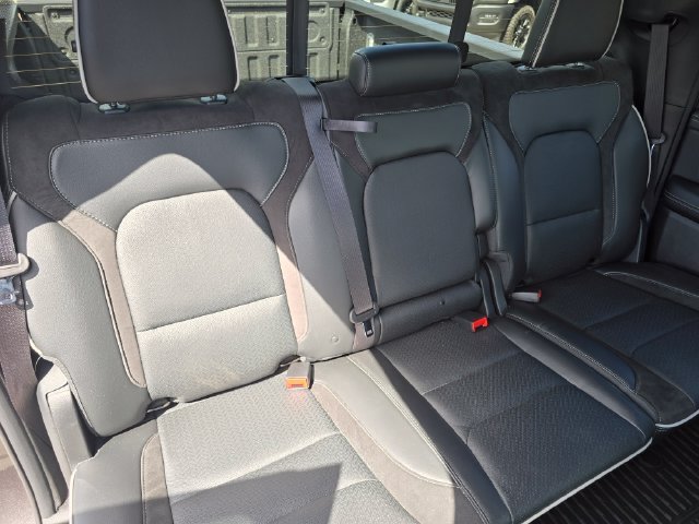 New 2026 Granite Crystal Metallic Clear-Coat Exterior Paint RAM Laramie image 43