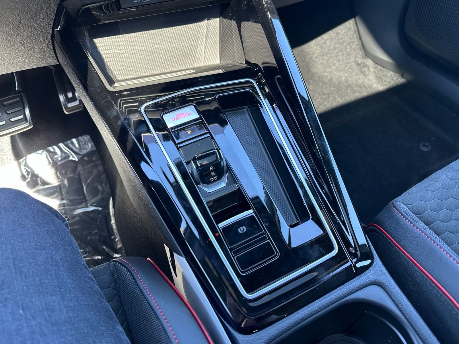 New 2026 Gray Volkswagen 2.0T SE image 67
